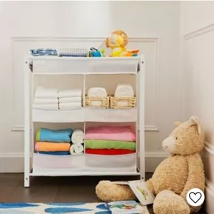 Munchkin Nursery Essentials Organizer